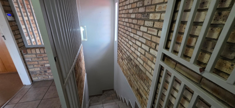 4 Bedroom Property for Sale in Miederpark North West